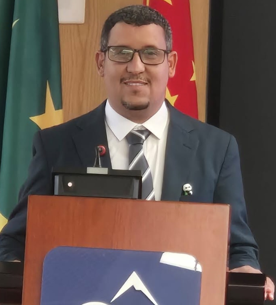 Dr. Cheikhane Seyed